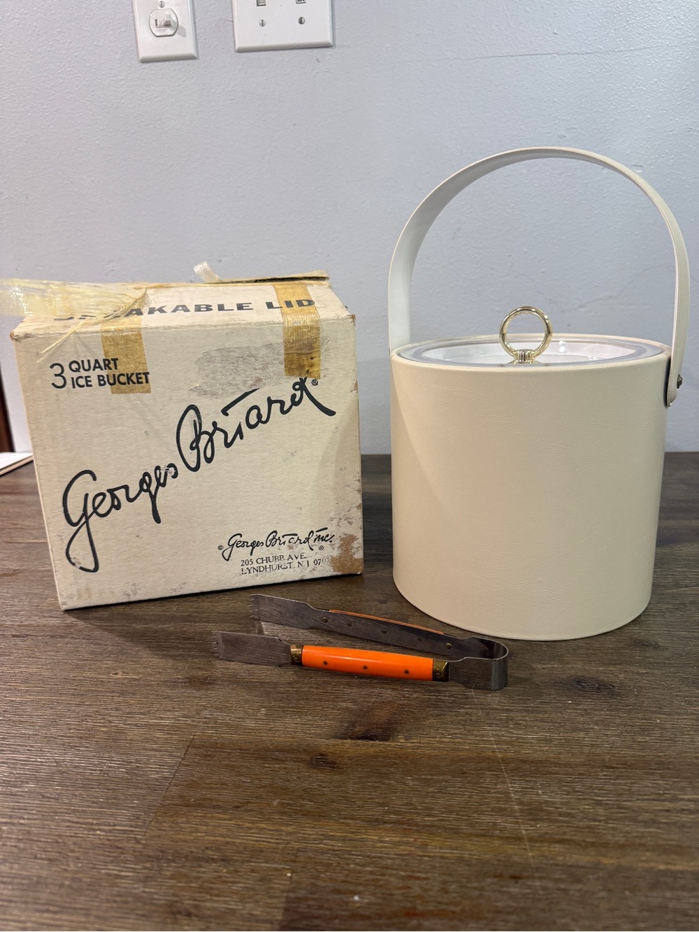 Vintage George Briard 3-Quart Ice Bucket in Cream with original box with tongs
